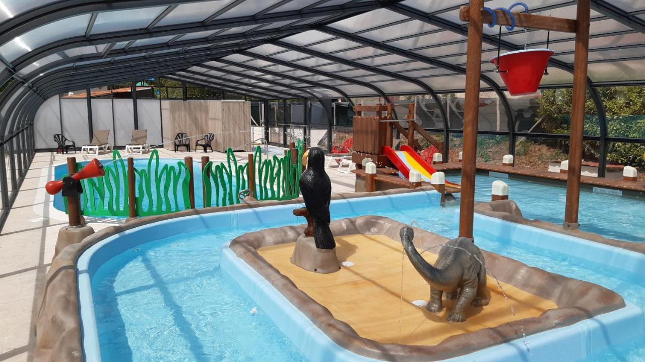 Camping Les Terrasses De Dordogne Rouffignac Saint-Cernin Eksteriør bilde