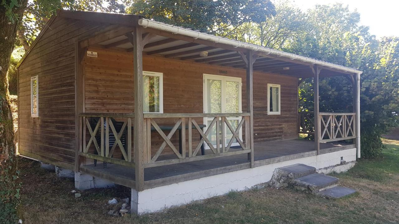 Camping Les Terrasses De Dordogne Rouffignac Saint-Cernin Eksteriør bilde