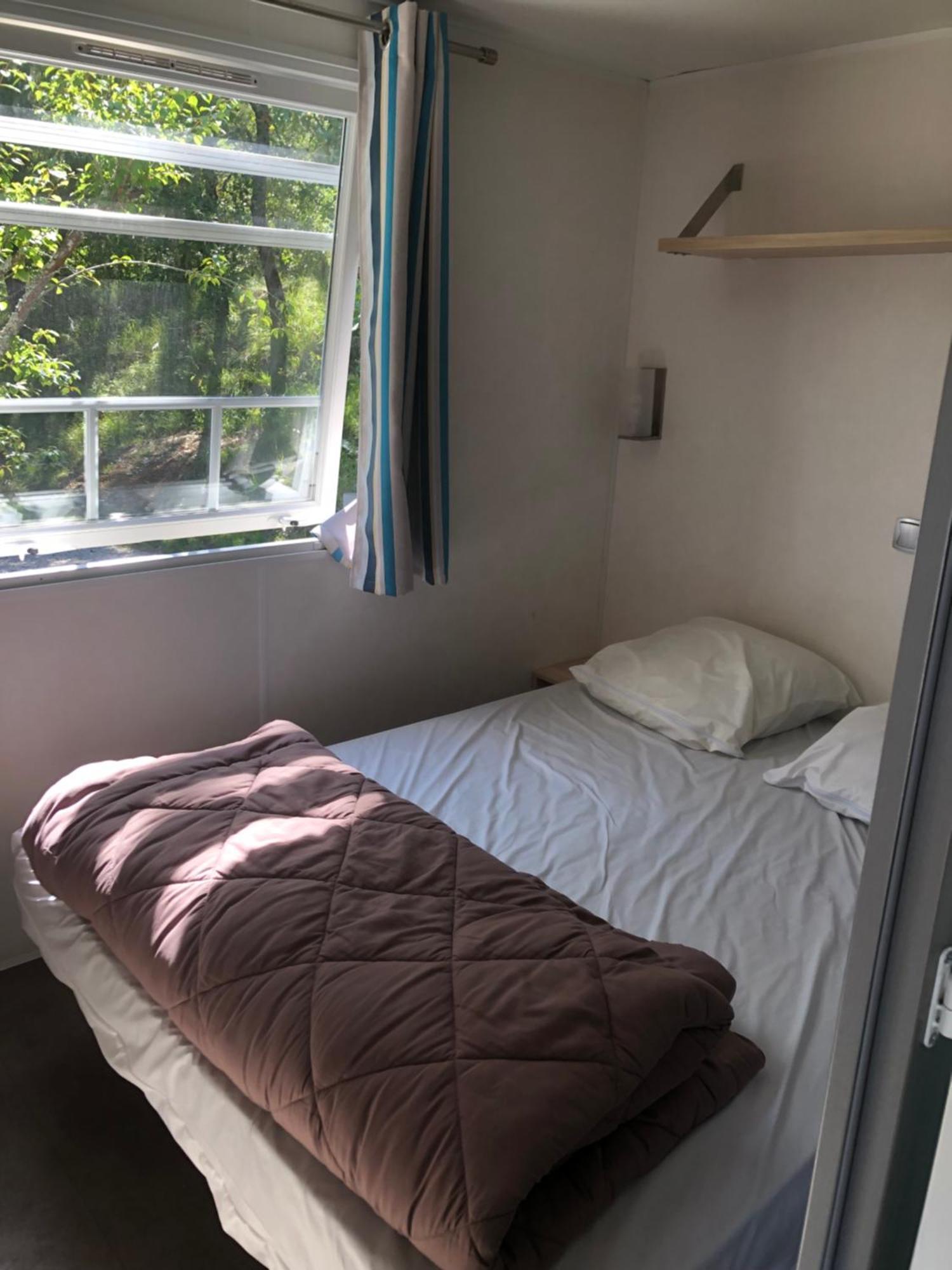 Camping Les Terrasses De Dordogne Rouffignac Saint-Cernin Eksteriør bilde