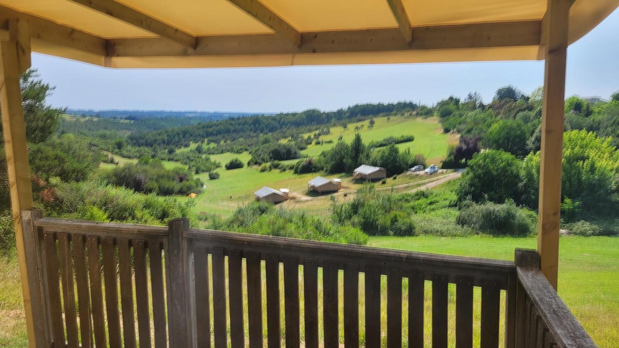 Camping Les Terrasses De Dordogne Rouffignac Saint-Cernin Eksteriør bilde