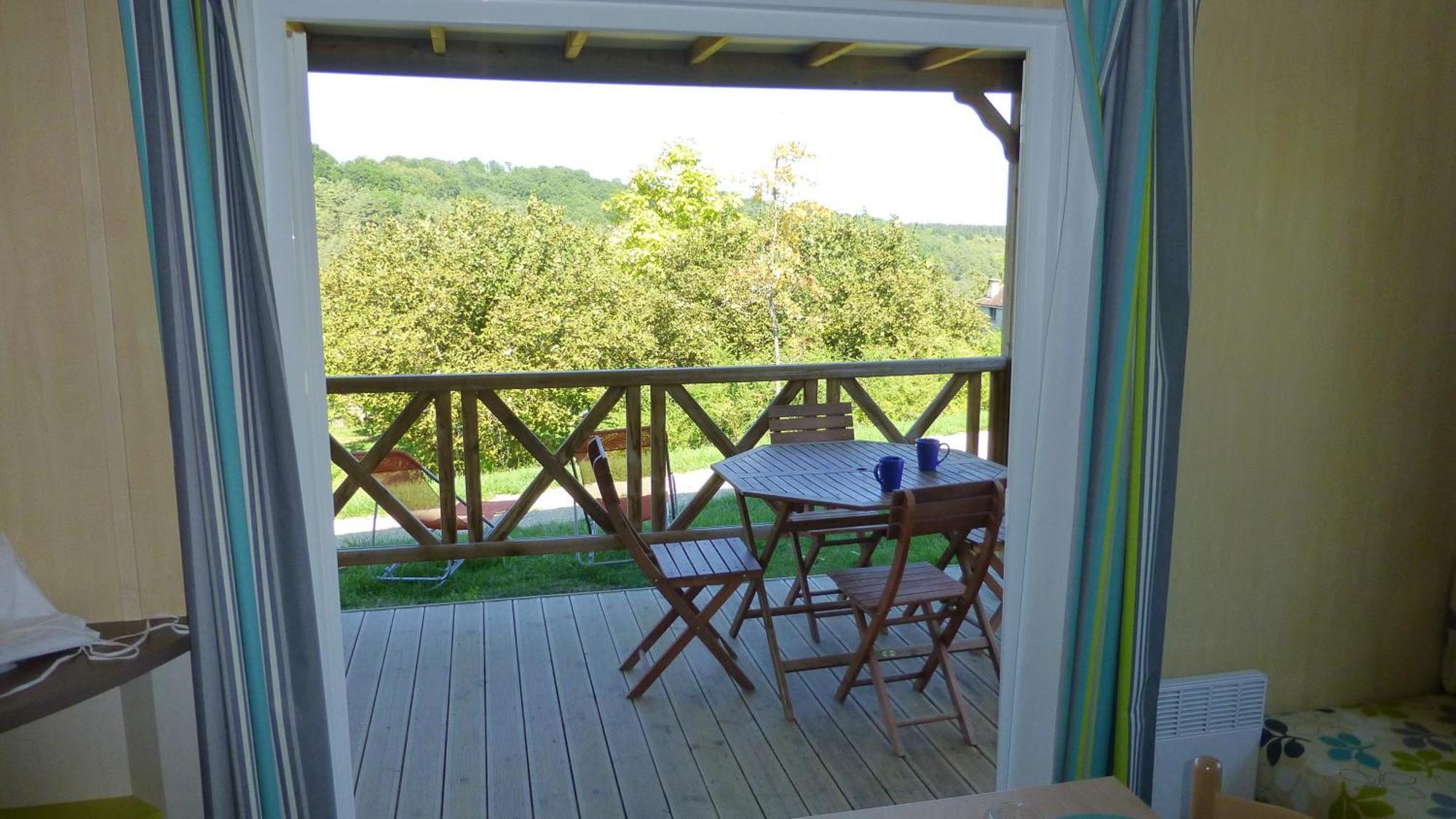 Camping Les Terrasses De Dordogne Rouffignac Saint-Cernin Rom bilde