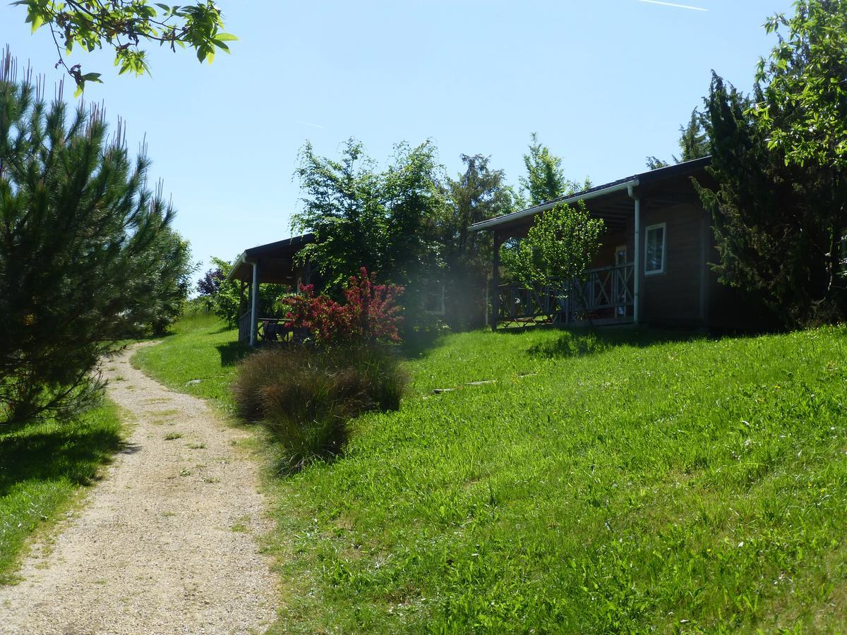 Camping Les Terrasses De Dordogne Rouffignac Saint-Cernin Eksteriør bilde